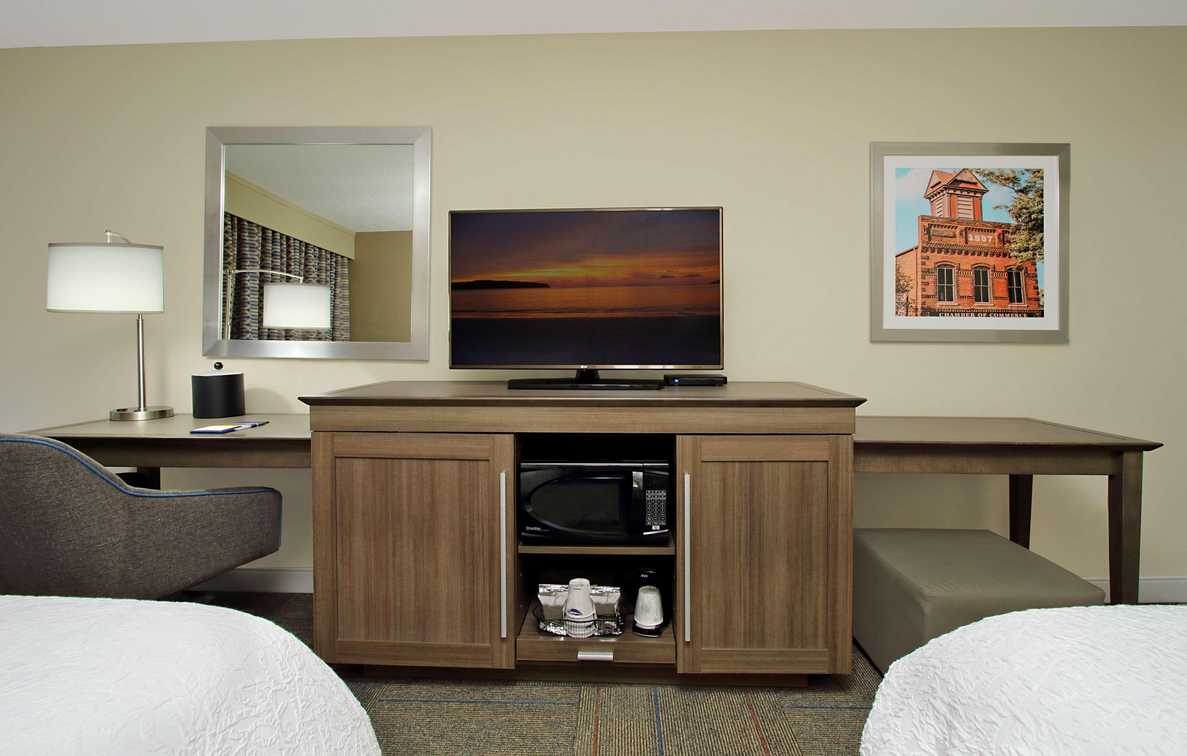Hampton Inn Madison Exteriér fotografie